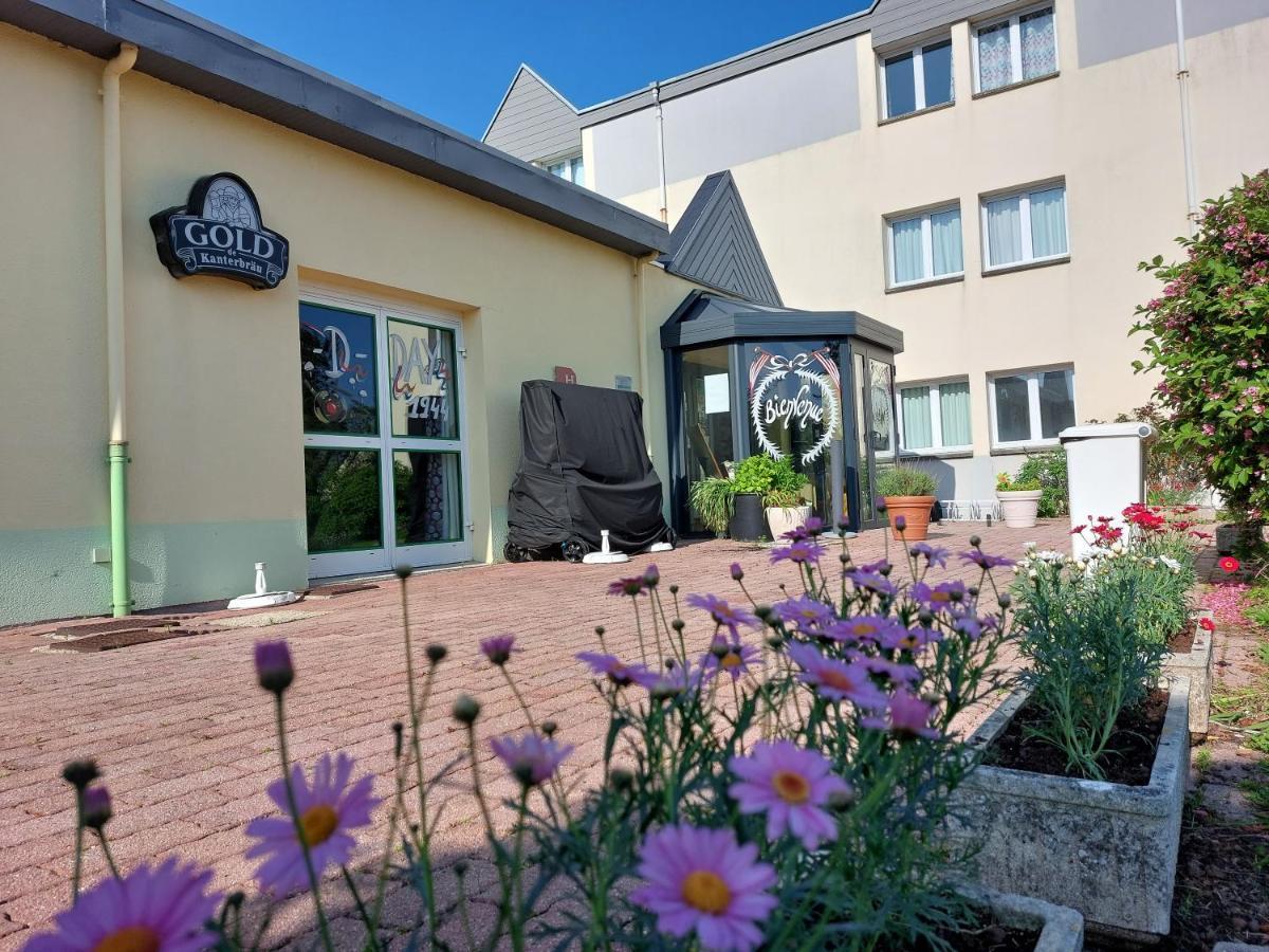 Contact Hotel Utah Beach Carentan - Anciennement Kyriad Kültér fotó